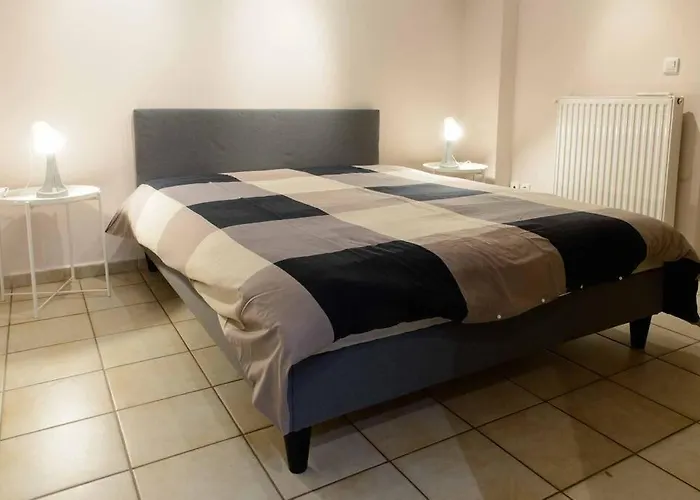 50 M Kerameikos Metro Cosy Luxury
